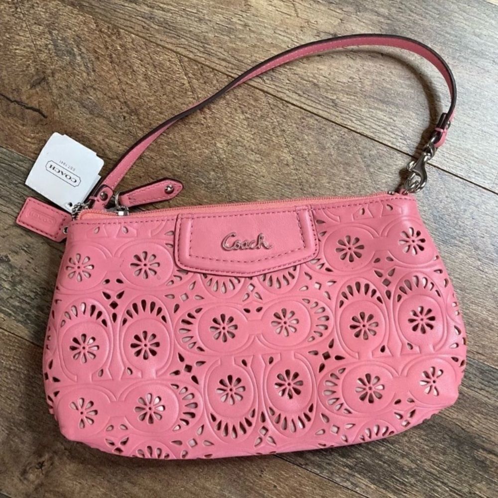Coach Ashley Lace Leather Large Wristlet Rose Pink NWT